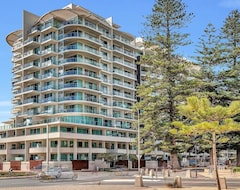 Cijela kuća/apartman Beachside Luxury & Comfort, Ocean Views In Glenelg (Ellison, Australija)