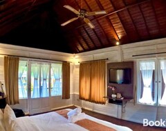 Khách sạn Balangan Surf Resort (Jimbaran, Indonesia)