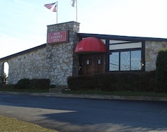Khách sạn Red Carpet Inn Charlottesville (Charlottesville, Hoa Kỳ)