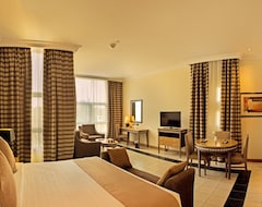 Al Jahra Copthorne Hotel & Resort (Kuwait, Kuwait)