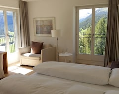 Hotelli Hotel Castell (Zuoz, Sveitsi)