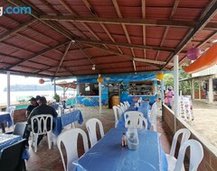 Majatalo La regatta de lucrecia (Buenaventura, Kolumbia)