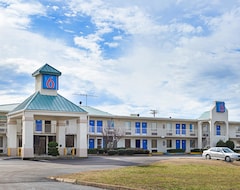 Khách sạn Motel 6 Brownsville - Bells (Bells, Hoa Kỳ)