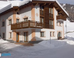 Hotel Chasa Larets (Samnaun Dorf, Switzerland)