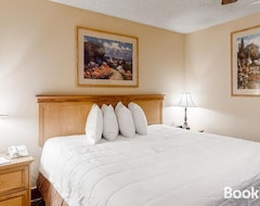 Hotel Grand Lodge 369 (Crested Butte, Sjedinjene Američke Države)