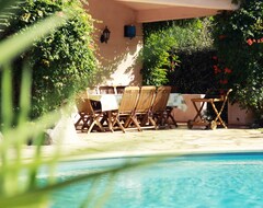 Tüm Ev/Apart Daire Beautiful Villa With Sea Views With Pool (Zonza, Fransa)