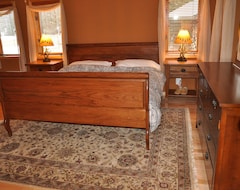 Entire House / Apartment Northwoods Paradise On Keyes Lake Sleeps 12 (Florence, USA)
