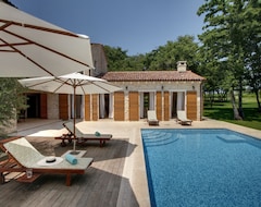 Tüm Ev/Apart Daire Villa Ana, Privacy 5 Villa With Large Garden, Child Friendly, 300M To Beach (Brtonigla, Hırvatistan)
