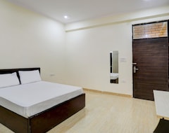 Oyo 70150 Hotel Pinaki Stay (Noida, Indien)