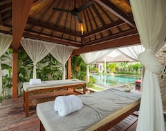 Hele huset/lejligheden Stunning Exotic 6 Bedroom Villa, Umalas (Grobogan, Indonesien)