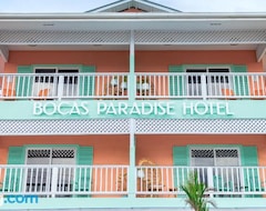 Khách sạn Bocas Paradise Hotel (Bocas del Toro, Panama)