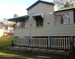 Cijela kuća/apartman Tranquil Peaceful Hideaway Cottage On A Quarter Acre (Gympie, Australija)