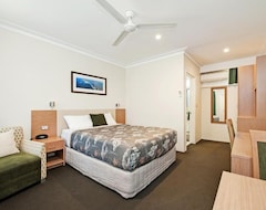 Motel Colonial Terrace Motor Inn (Raymond Terrace, Australia)