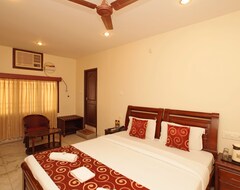 Hotel Lloyds Serviced Apartments, Near Music Academy (Chennai, India)