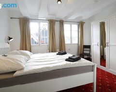 Bed & Breakfast The Cornish Arms Guest House (Solingen, Đức)
