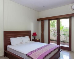 Hotel Reddoorz Danau Tondano Sanur (Denpasar, Indonezija)