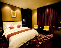 Khách sạn Thank Inn Plus Hotel Lvliang Lishi Beichuan River Road (Lüliang, Trung Quốc)