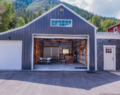 Entire House / Apartment One Place To Do It All! (Kamas, USA)