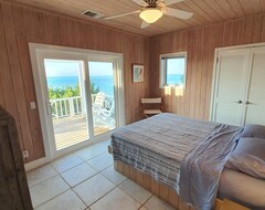 Koko talo/asunto A Secluded Waterfront Home With All The Amenities, Welcome To Sea Breeze (Marsh Harbour, Bahamas)