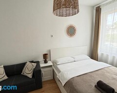 Hele huset/lejligheden 60qm - 2 Rooms - Wifi - Free Parking - Kitchen (Hannover, Tyskland)