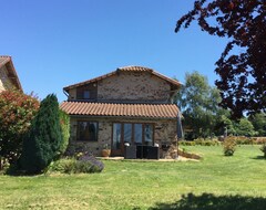 Koko talo/asunto Rozel- Beautifully Converted Barn In Picturesque Limousine, France (Oradour-sur-Vayres, Ranska)