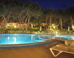 Khách sạn Hotel Xaloc Playa (Sant Lluis, Tây Ban Nha)