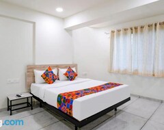 Khách sạn Hotel Bhakti Inn (Nashik, Ấn Độ)