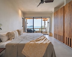 Toàn bộ căn nhà/căn hộ 2 King Bed Suites, Ocean Views & Direct Beach Access (Huatulco, Mexico)