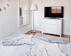 Tüm Ev/Apart Daire In The Heart Of Ystad, This Pleasant Vacation Apartment Welcomes You. (Ystad, İsveç)