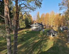 Tüm Ev/Apart Daire Log Cottage And Lakeside Sauna (Lapinlahti, Finlandiya)