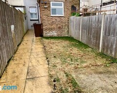 Toàn bộ căn nhà/căn hộ Home In Medway (Gillingham, Vương quốc Anh)