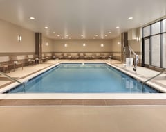 Hotelli Embassy Suites By Hilton Akron Canton Airport (North Canton, Amerikan Yhdysvallat)