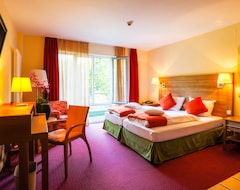 Khách sạn Nashira Kurpark Hotel -100 Prozent Barrierefrei- (Bad Herrenalb, Đức)