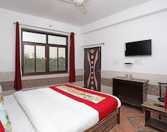 Khách sạn OYO 10610 Anand Guest House (Jodhpur, Ấn Độ)