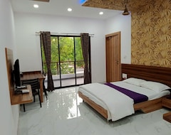 Hotel D Star Waterpark & Resort (Chiplun, Indija)