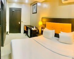 Hotelli Oakspring Hotel & Luxury Suites (Lagos, Nigeria)