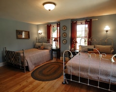 Toàn bộ căn nhà/căn hộ Exclusive Western Themed Retreat With 800 Acres To Enjoy (Avoca, Hoa Kỳ)