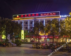 Khách sạn Nan Yang River Hotel (Zhenyuan, Trung Quốc)