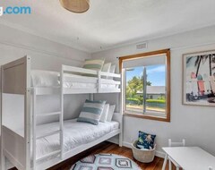 Casa/apartamento entero Seabreeze Escape: Your Next Coastal Getaway (Penguin, Australia)