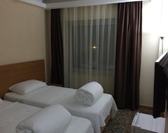Khách sạn Helenapolis Hotel (Altınova, Thổ Nhĩ Kỳ)