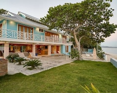 Hele huset/lejligheden Villa Arena Beach Front Villa (Laguna Salada, Dominikanske republikk)