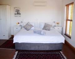 Hotel Penelope's Guest House (Stellenbosch, South Africa)