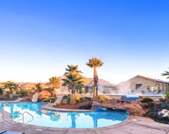 Hele huset/lejligheden Large 4 Bedroom Home, 2 Pools & Hot Tub In Backyard- 2 Master Suites (Santa Clara, USA)