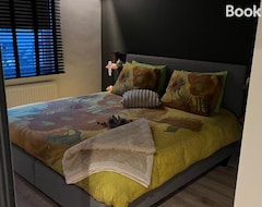 Cijela kuća/apartman New ! Luxe Zonnig Appartement Seaview Heldenplein - 2x Ruime Garagebox (Knokke-Heist, Belgija)