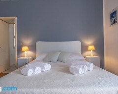Bed & Breakfast Villa Clori (Salice Salentino, Ý)