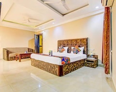 Khách sạn FabHotel CT Palace New Market (Bhopal, Ấn Độ)