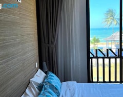 Hele huset/lejligheden Seascape Karambunai Home - Amazing Sea Front View! (Kota Kinabalu, Malaysia)