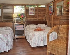 Hotel Secrets Cabins on Negril Beach (Whitehouse, Jamaica)