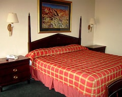 Hotel Siesta Inn & Suites San Antonio (San Antonio, Sjedinjene Američke Države)