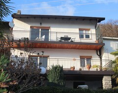 Toàn bộ căn nhà/căn hộ Casa Il Sole Mit Grossen Balkon (Dumenza, Ý)